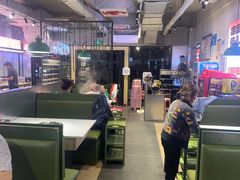 -佰人王串串香火锅(洋珠巷店)
