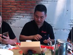 -吴越荣记苏州菜·松鼠桂鱼100%活鱼现做(斜塘老街店)
