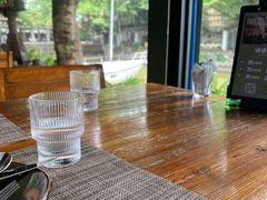 -喜洲吧·江畔老船厂·庭院餐厅(喜临院店)