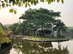 -清迈夜间动物园