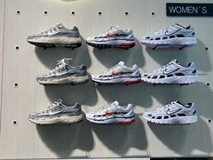 -ABC MART(心斎橋店)