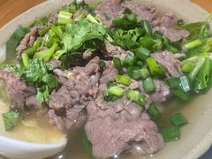 -大众跷脚牛肉馆·非遗传承单位(峨眉山店)