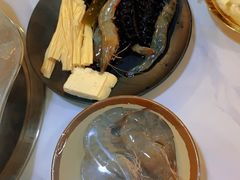 -尚品海鲜肥牛自助火锅(湖明店)