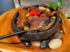 石锅牛仔骨-梧桐北京烤鸭·铜锅涮肉(海岸城店)