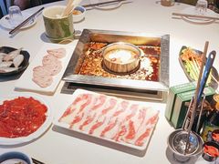 -二荆条·蜀鲜汇城市森林火锅