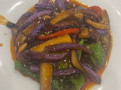 虎皮辣子烧茄子-清真·玛丽亚新疆菜主题餐厅(浙江中路店)