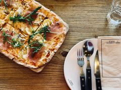 -Common Table · Brunch & Coffee