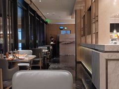 -上海临港美爵酒店·铃兰西餐厅