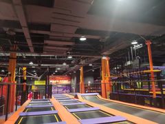 -Tenker Club弹刻极限主题公园 · 蹦床 · 团建 · 生日派对(大关店)