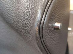 -爱革·洗衣改衣·洗鞋修鞋·洗包修包·奢侈品护理(宝地广场店)