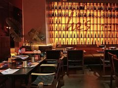 -何师烧烤·香辣蟹·川菜·30年老品牌(太古里旗舰店)