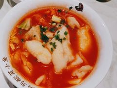 -渝是乎酸菜鱼·川渝小炒(新世界百货望京店)
