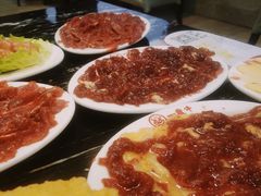 -一鼎牛鲜活牛肉城(晋江海峡国际食品城店)