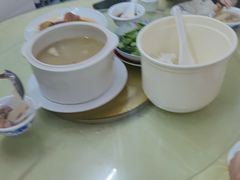 -始于2011柳周农家菜沙田柚美食店(东大街店)