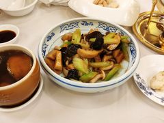 -聚春园自助餐厅(东街口店)