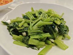 -阿峰饭店·本地土菜馆·农家土鸡煲·一品神仙鸡(报福店)