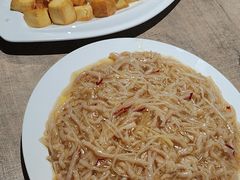 素颜鱼香肉丝-直隶安家牛肉罩饼(七一路店)