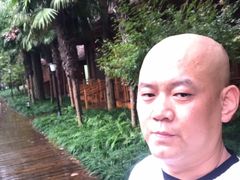 -上海怡沁园度假酒店