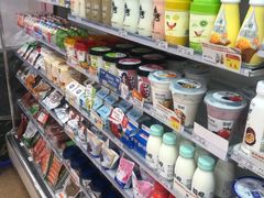 -711便利店(黄岛青医店)