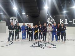 -K1-Club综合格斗俱乐部(青旅新天地店)
