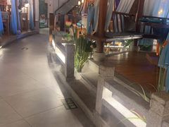 -荷塘秋月·本帮江浙菜(国权路店)