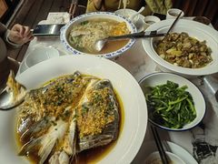 -状元人家·公园别墅衡东土菜(溪悦荟店)