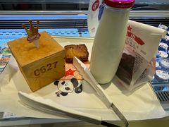 -红星前进面包牛奶公司(君太店)