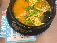 -灵芝妹子海鲜米线(瓦房店新玛特店)