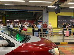 -深圳北站出租车上客区