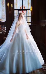 -南京宝娜嫁衣婚纱礼服馆(中央路店)