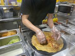 秘制香辣鸡腿扒煎饼-2颗鸡蛋煎饼(龙华8号仓店)
