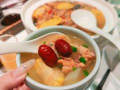 -江城小馆陕南妈妈菜·全球旅行餐厅(钟楼店)