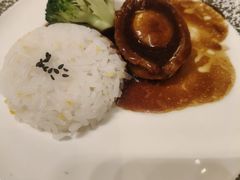 -浅深(世茂滨江精品店)