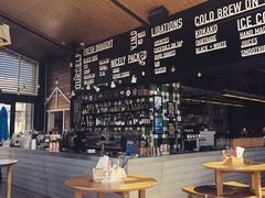 -Takapuna Beach Cafe