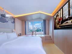 -爱舍海岸酒店(香港中路五四广场店)