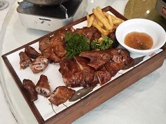 -梅花香里大酒店(郁金香路店)