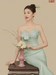 -乐派诗婚纱摄影