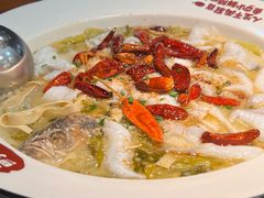 -鱼亨小鲜酸菜鱼(大信店)