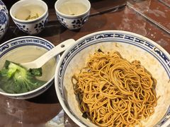 -同得兴 Since·1995 传统苏式面馆(嘉馀坊店)