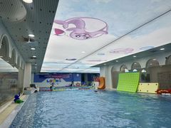 -龙格亲子游泳·水育早教运动中心(龙湾天街店)