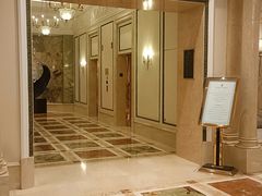 -广州富力丽思卡尔顿酒店