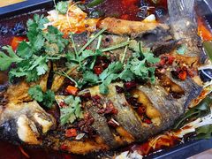 -老东镇啤酒屋海鲜加工·蒸汽海鲜·海鲜烧烤(台东店)