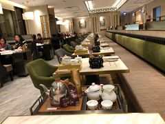大堂-稻香酒家·34年老字号·港式粤菜(侨光店)