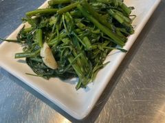 -潮界(凯德晶萃店)