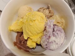 -东方红海鲜百汇(国际大厦店)