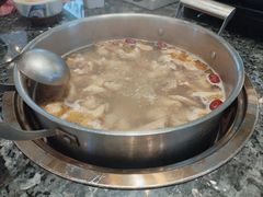 -一席地·本地鸡窝·杭帮鸡火锅(萧山银隆百货店)