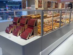 -好利来(上海长宁龙之梦店)