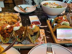 -Famous肥猫墨西哥音乐餐吧(五棵松华熙LIVE店)