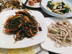 -西部马华清真兰州牛肉面·烧烤夜市(三里河店)