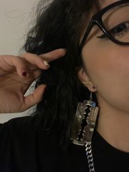 -娇点芭莎·烫染形象设计